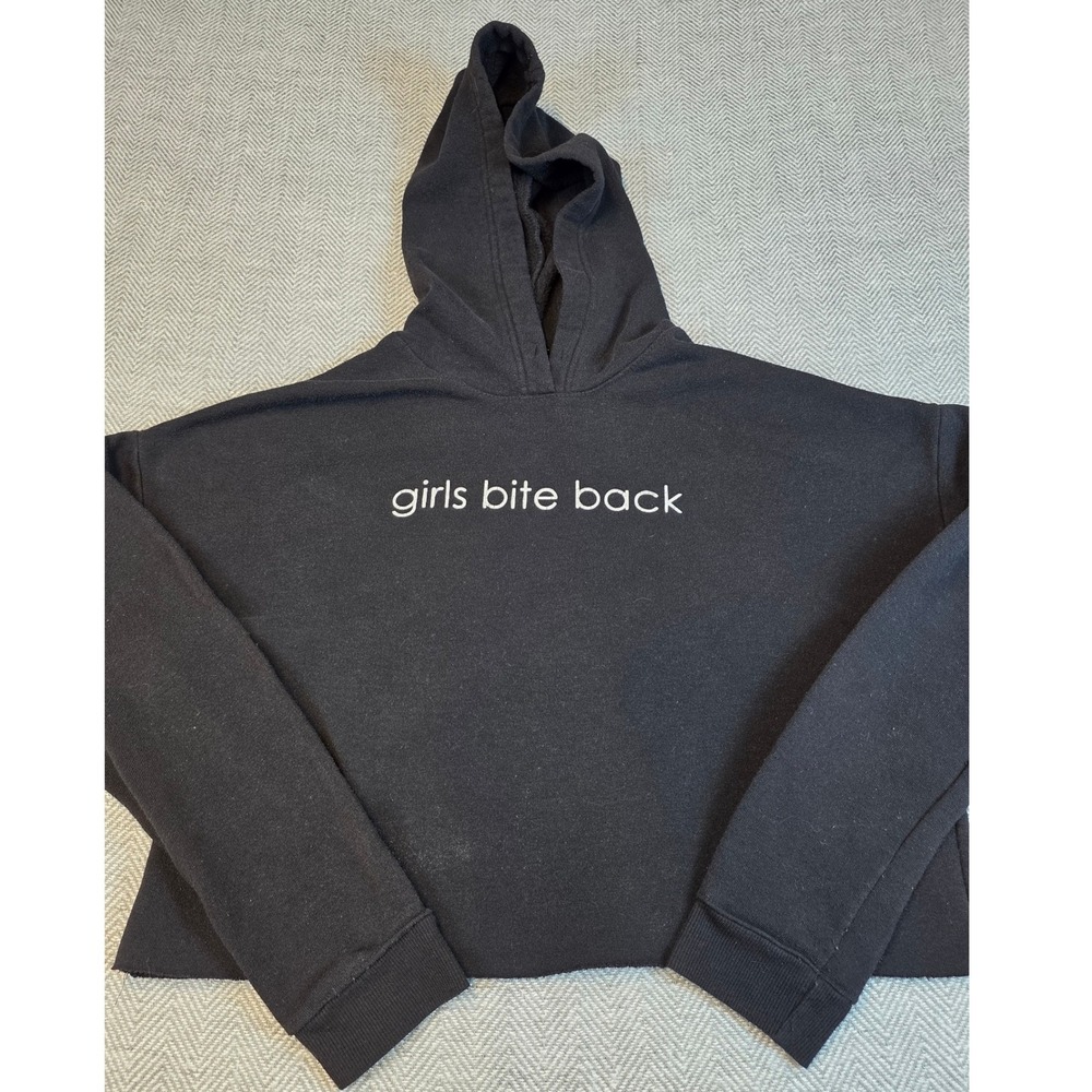 Rue21 Girls Bite Back Black Cropped Graphic Hoodie Sweatshirt Small